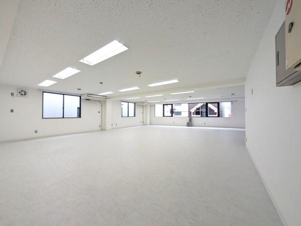 埼和栄町ビル3A