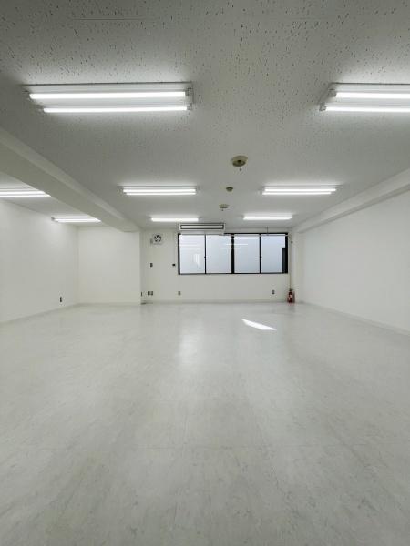 埼和栄町ビル3B