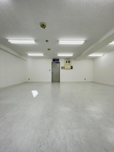 埼和栄町ビル3B
