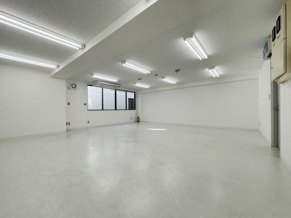 埼和栄町ビル3B