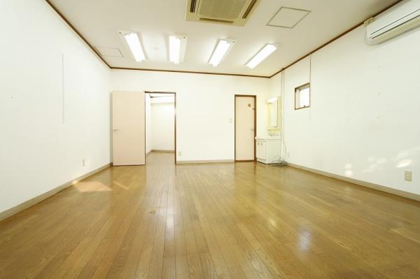クレール川口