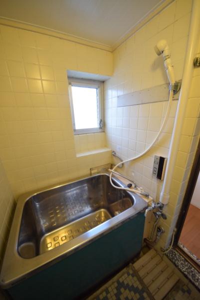 みさと団地13街区17号棟