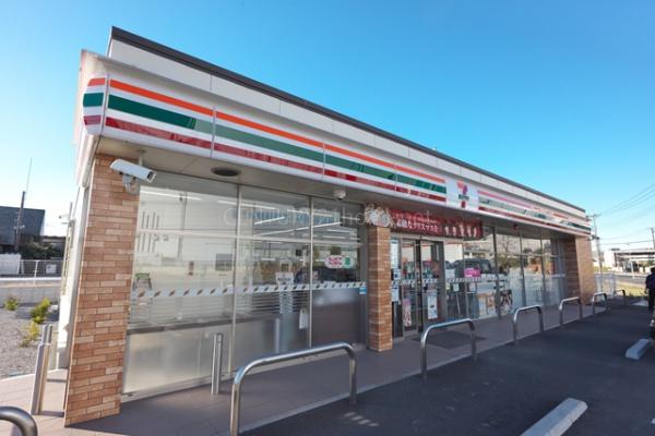 みさと団地13街区17号棟(セブンイレブン三郷采女1丁目店)