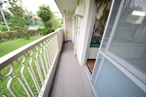 みさと団地13街区17号棟