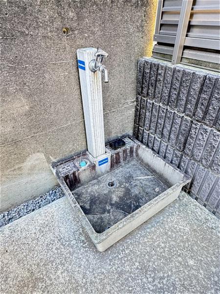 三郷市早稲田４丁目の貸家