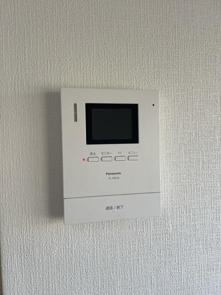 三郷市半田のアパート