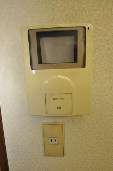 三郷市谷中の貸家