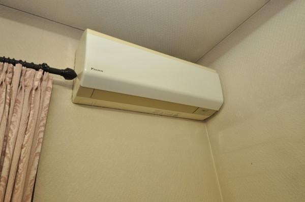 三郷市谷中の貸家