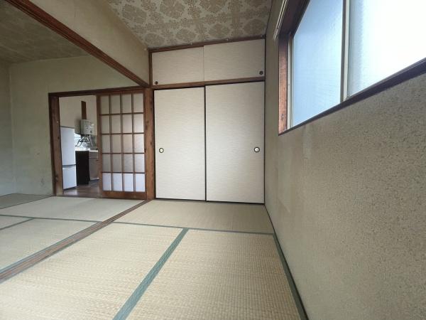 原口ハイツ