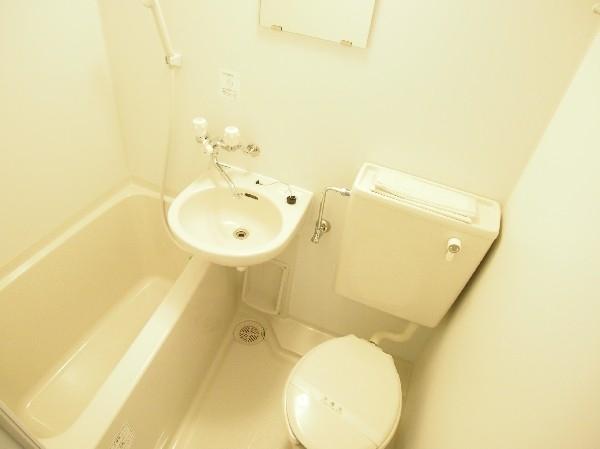 シャレードマルシン