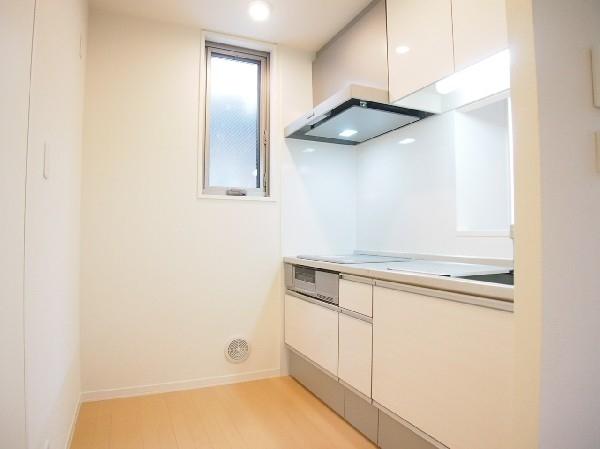 BelleVieMomoi（ベルヴィモモイ）