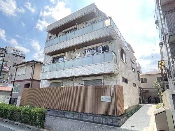 BelleVieMomoi（ベルヴィモモイ）