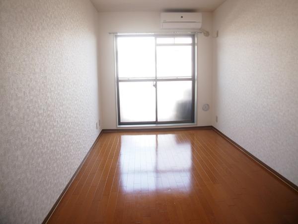 セザール下井草