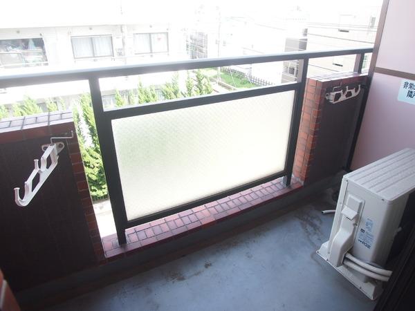 セザール下井草