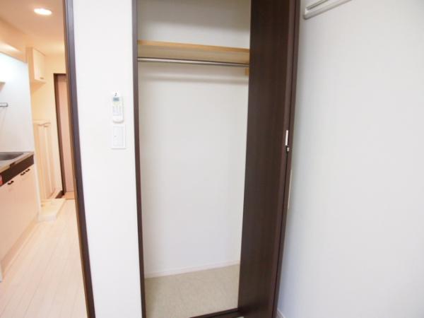 スプリングハウス