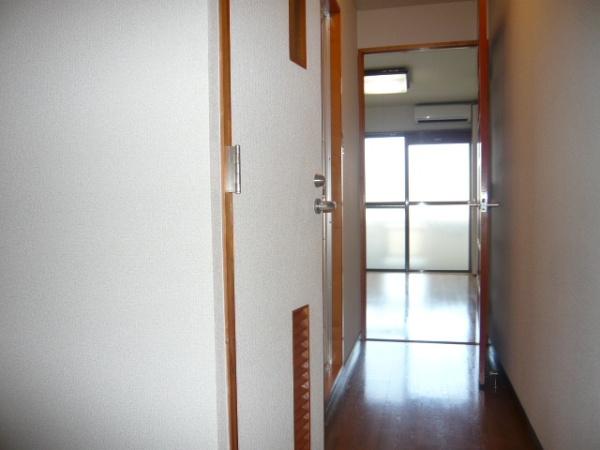 メゾンドゥローゼ