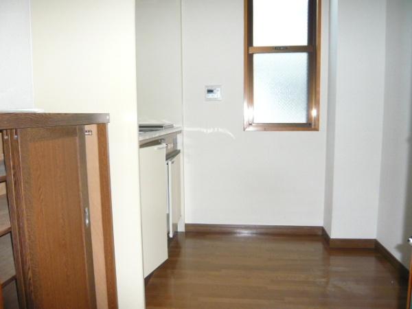 メゾンドゥローゼ