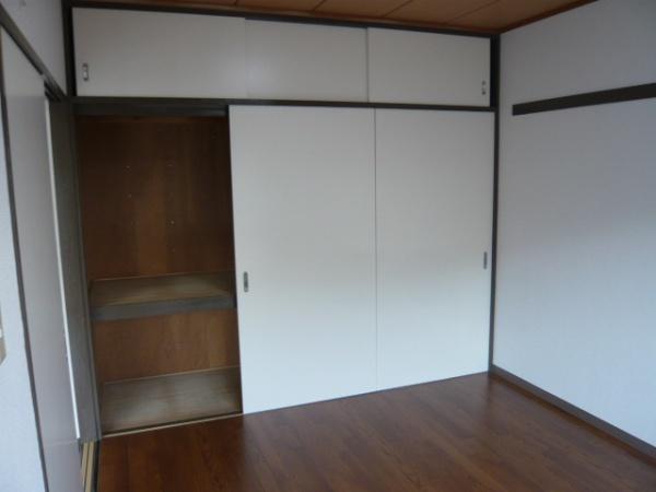 カリフール今川１号棟