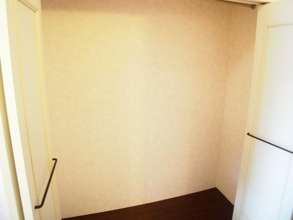 ImagawaMidGradenCo-po4