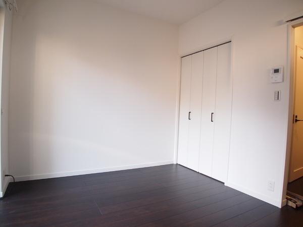 ＤＯＭＡＮＩ(ドマーニ)