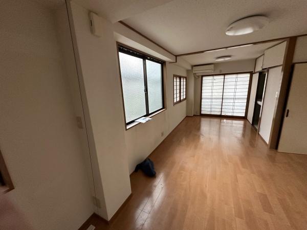上岡ビル