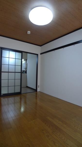 アスナロハイツ(洋室)