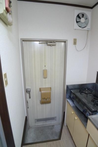 アスナロハイツ(玄関)