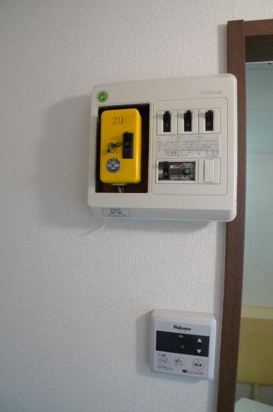 ファミーユ中丸