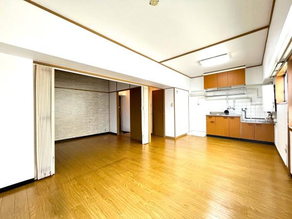 信誠コーポ
