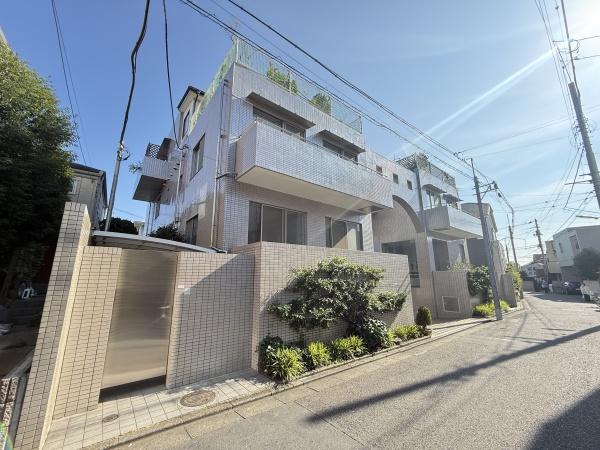 世田谷区代田４丁目のマンション