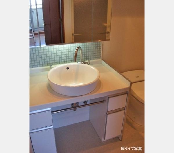 コンフォリア下北沢　6F