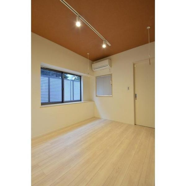 グランエッグス羽根木　１F