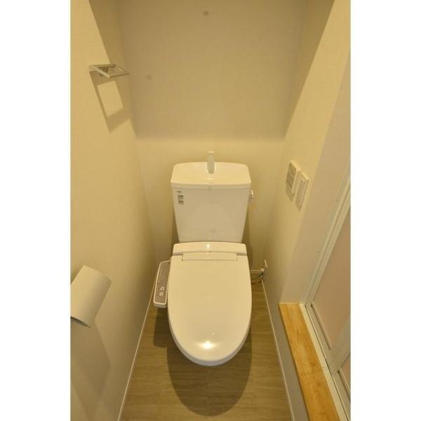 チトフナアパートメント　2Ｆ