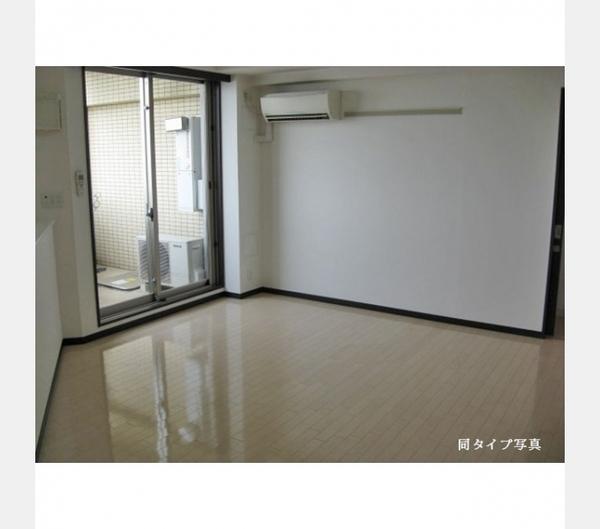 コンフォリア下北沢　9F