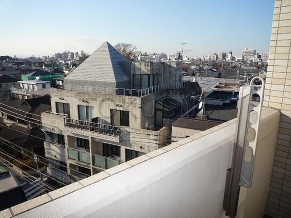世田谷区羽根木１丁目のマンション