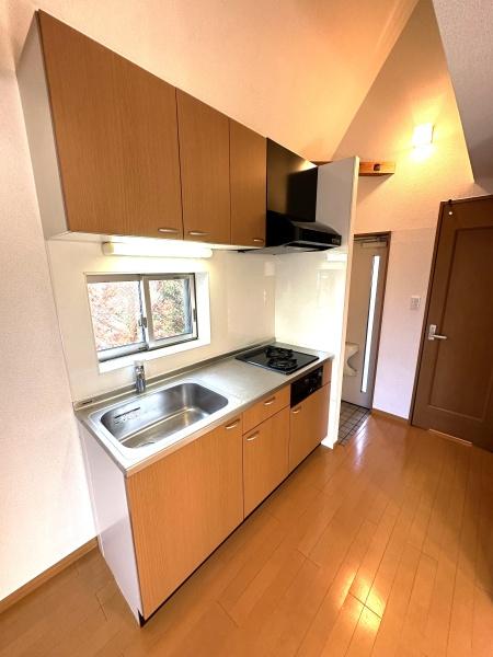 ラ・ステッラ　2F