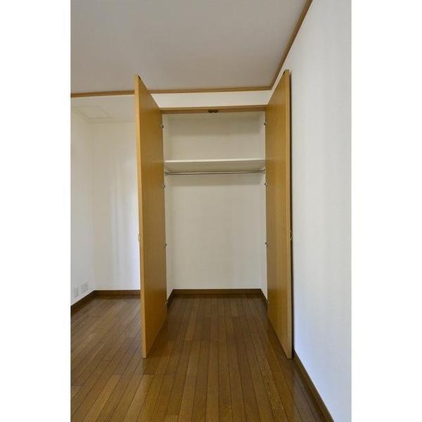 ラ・ファミーユ壱番館　2F