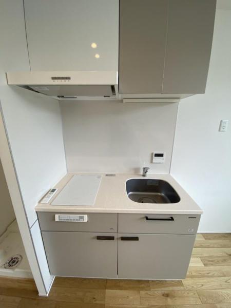 グランエッグス明大前　2F