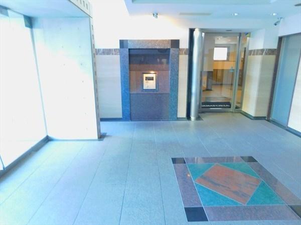 世田谷区羽根木１丁目のマンション