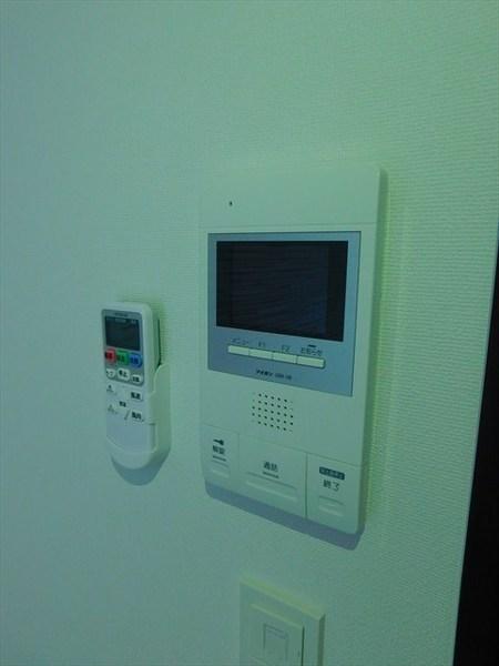 ウェルスクエアイズム明大前　2F
