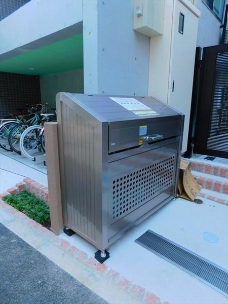ウェルスクエアイズム明大前　2F