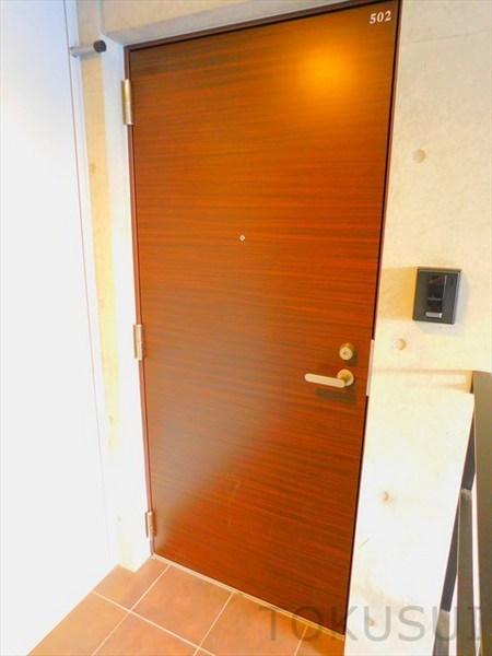 世田谷区羽根木１丁目のマンション