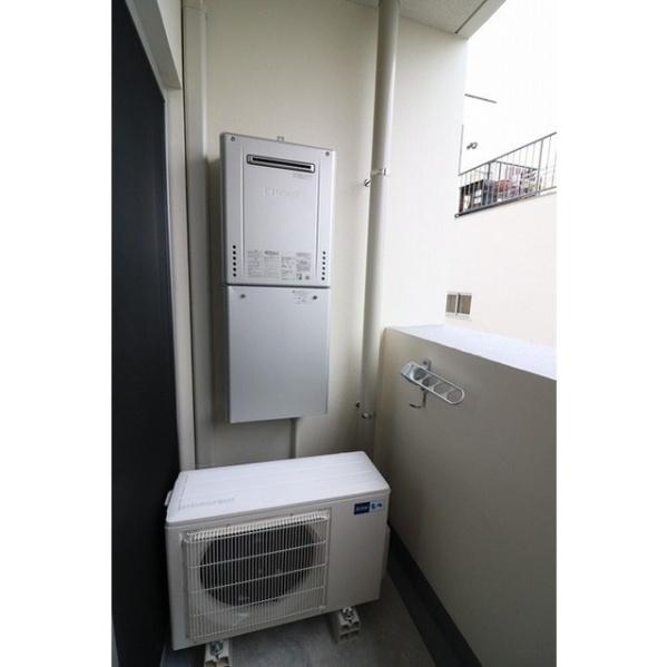 ＬＯＣ’Ｓ　ＤＡＩＴＡＢＡＳＨＩ　3F