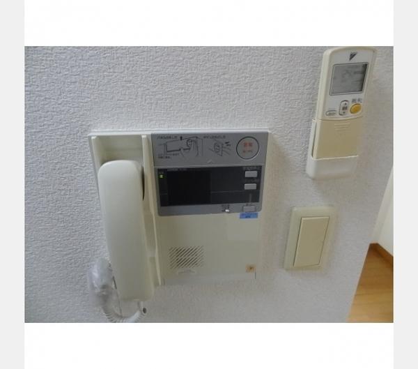 世田谷区上北沢４丁目のマンション