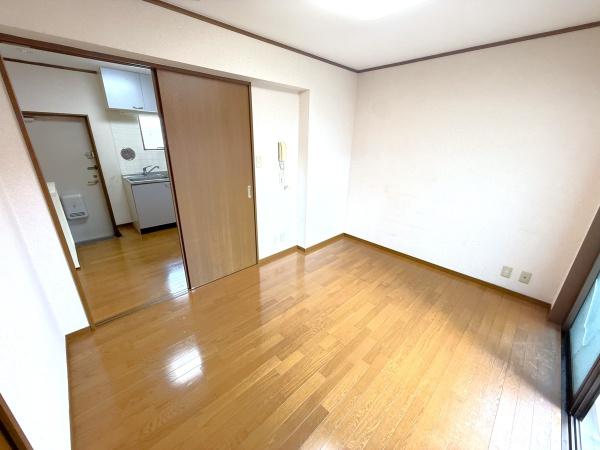 世田谷区羽根木２丁目のマンション