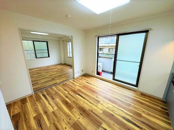 世田谷区羽根木１丁目のマンション