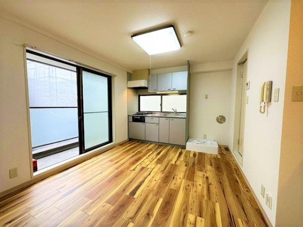 世田谷区羽根木１丁目のマンション