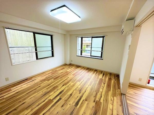 世田谷区羽根木１丁目のマンション