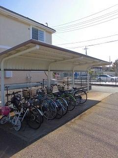 四街道市大日のアパート