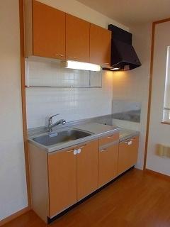 四街道市大日のアパート